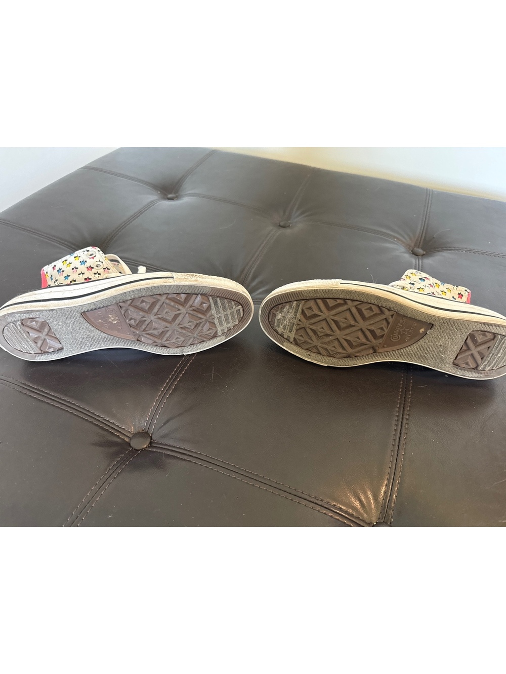 Converse Hightops Star Pattern - Picture 6 of 9